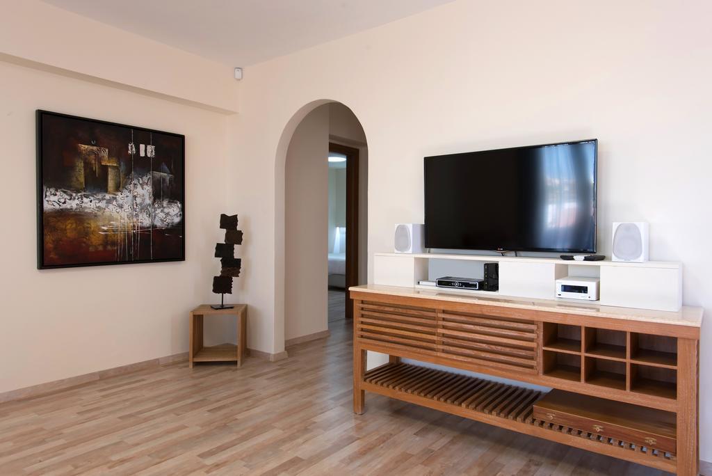 Leste Luxury Homes Pláka Extérieur photo
