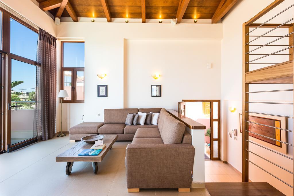 Leste Luxury Homes Pláka Extérieur photo